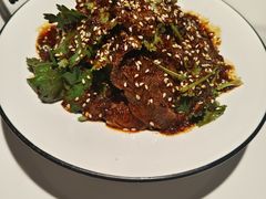 -江渔儿酸菜鱼(万科东荟城店)