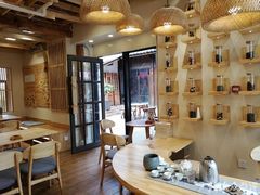 -霸王茶姬(南强街店)