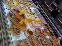 -巴黎贝甜(大宁国际商业广场店)