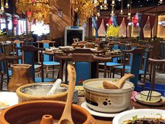 大堂-老滇山寨•云南特色菜•地方菜•民族风情歌舞表演(金碧店)