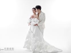 -雨墨婚纱摄影工作室