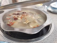 -光头药膳鸡(莱茵小镇店)