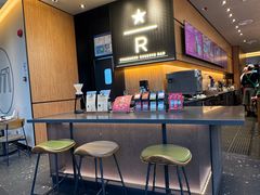 -星巴克臻选(上海长风大悦城店)