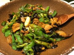 -丹江口渔村·湘味厨房(桃园店)