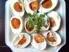 咸鸭蛋-丫丫蟹庄·苏式园林农家乐·阳澄湖大闸蟹(阳澄湖莲花岛店)