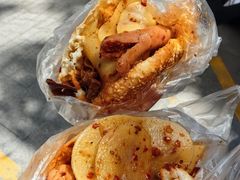 -老鼓楼麻辣烫夹馍