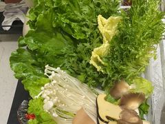 -红鼎豆捞·非遗鲍皇汤火锅(宝丰路店)