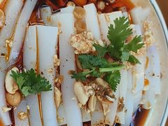 -清真·弹拨尔新疆美食餐厅(延龄巷店)