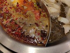 -沸炉重庆老火锅(军事博物馆店)