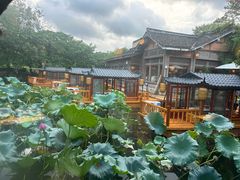 -绿茶餐厅(龙井船宴· 品牌总店)