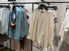 -URBAN REVIVO(西安Momopark店)