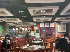 大堂-老兰家传统烧烤炒菜泡馍(小南门店)