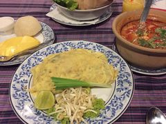 芒果糯米饭-卷心菜和避孕套餐厅(Pattaya)