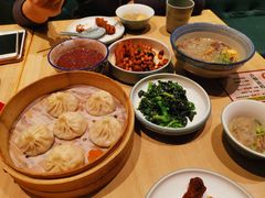 -弄堂小笼包(西青中北永旺购物中心店)