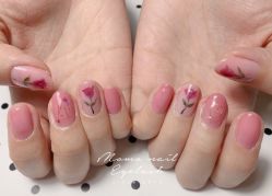 -Momo nail 日系美甲