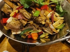 纳西干锅腊排骨-小厨子私房菜·云南美食店