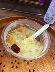 好吃的银耳红枣羹-格调形象