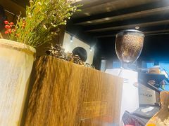 -Metal hands·铁手咖啡