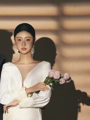 -都市丽人婚纱摄影