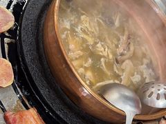 -阿山卓·野生菌火锅·纳西火塘烤肉