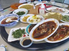 -七的湖·晚芳亭·阳澄湖农家菜·大闸蟹(莲花岛店)