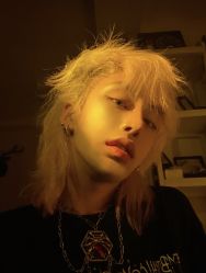-icare美发沙龙