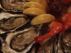 -斯普汇生蚝牛排馆(中骏世界城店)