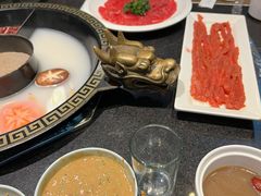 -重庆德庄火锅(体育中心店)