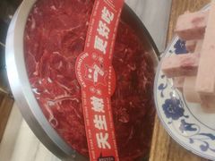 -热火朝天鲜切牛肉火锅(南强街巷店)