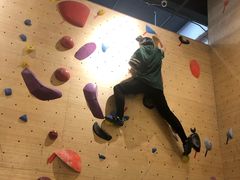 -Upper Climbing Gym 攀岩(华侨城店)