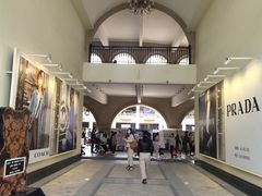 -王府井奥莱临潼小镇(临潼店)