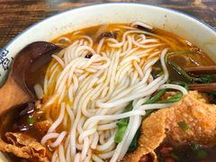 -陈记柳州螺蛳粉(大坪店)