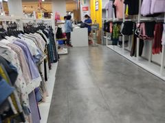 -BIGOFFS 超级折扣(仁恒伊势丹店)