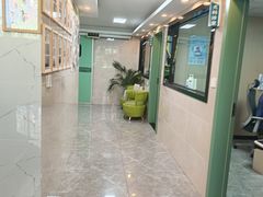 -半岛宠物医院24小时·内窥镜·牙科·碎石中心(府城大道店)