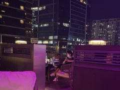 -DEW Lounge(深圳湾店)