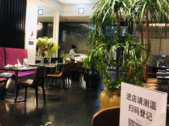 -鹿港小镇(霄云店)