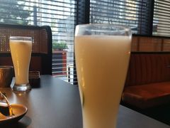 -铭牛烧肉·和牛海鲜自助(高新月牙湖店)
