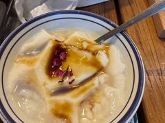 冰豆花-云阿蛮云南生烫牛肉米线(奉贤路店)