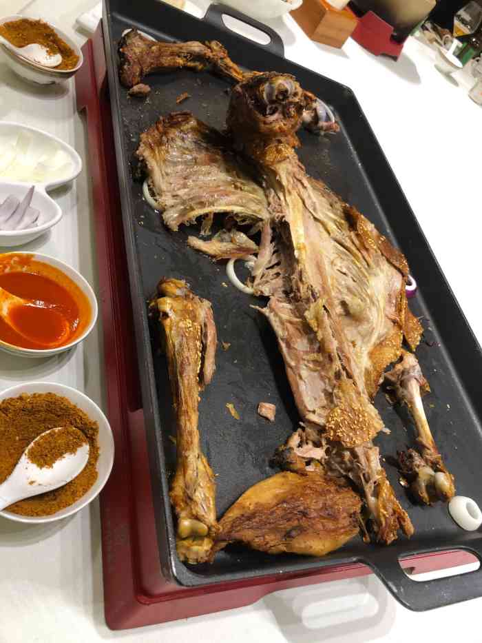 九十九顶毡房(阜石路店)-"烤羊背真是太好吃了.烤羊背真是太好吃了.
