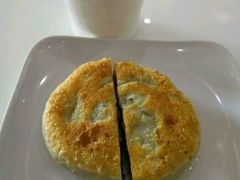 -圣河湾虾饺美食(站前店)