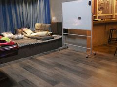 -VR间客漫虚拟现实体验馆(汉街店)