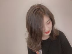 -BULB STUDIO 巴柏明星发型工作室