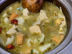 -周鱼小馆石锅酸菜鱼(活力汇店)