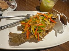 -港丽餐厅(正大店)