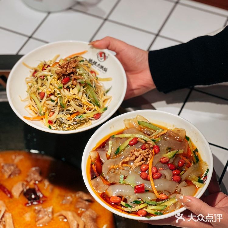 正宗的东北菜打卡成功✅东北菜的天花板来咯