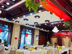 大堂-老浒记民俗酒楼(王府井店)