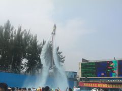 -欢乐水魔方水世界
