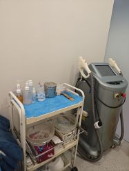 -More摩尔医美の注射线雕光电中心