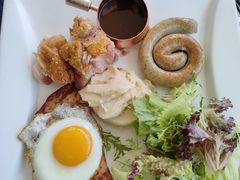 -麦士堡•湖景餐厅(文化博览中心店)