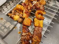 -呼伦一只牛·烧串酒场(陆家嘴店)